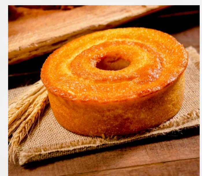 Bolo de coco artesanal
